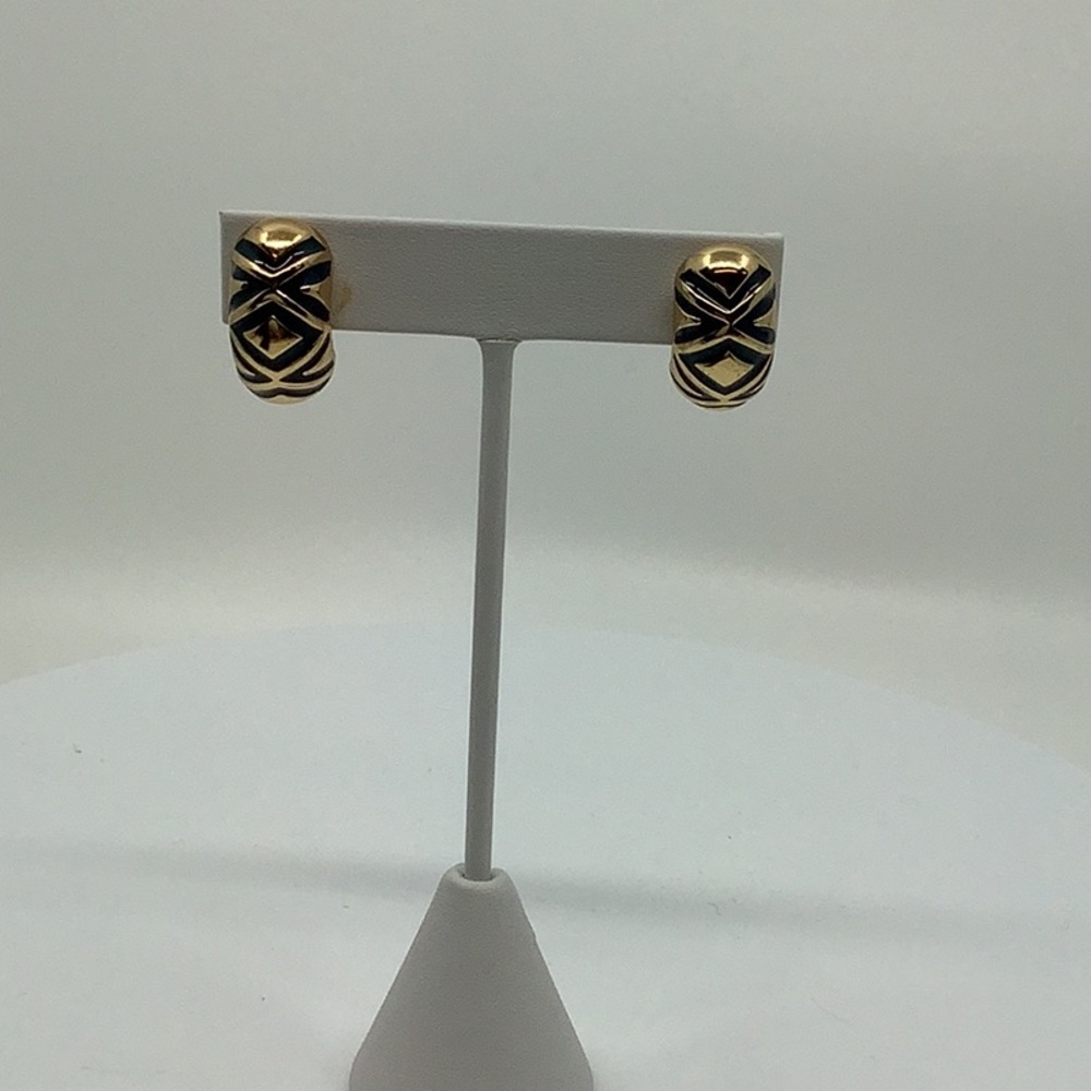 Vintage Burberry’s earrings in gold tone and black enamel
